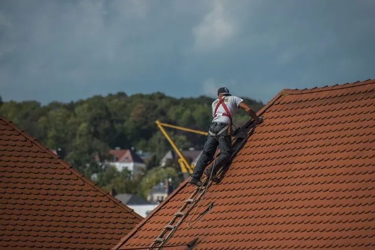 Comment choisir un couvreur pour votre projet de toiture