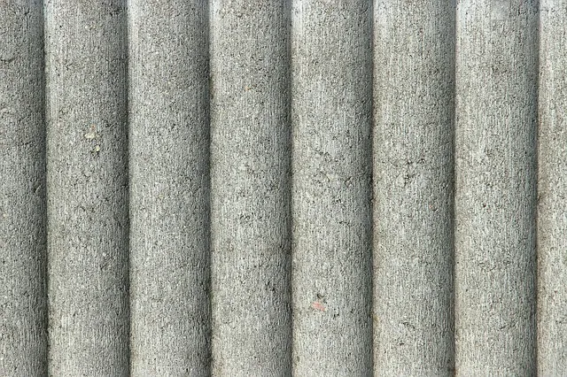 Considérez le béton pour des projets commerciaux haut de gamme