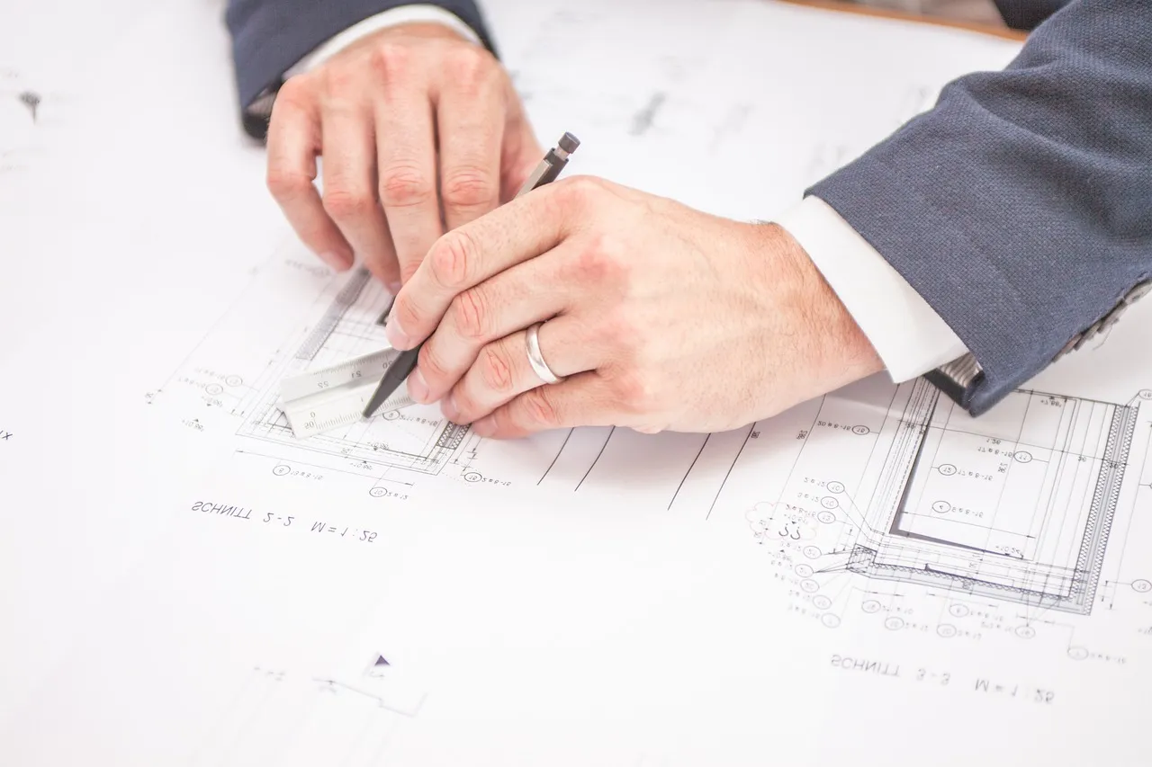 Moderniser sans trahir : l’art délicat de l’architecte d’intérieur