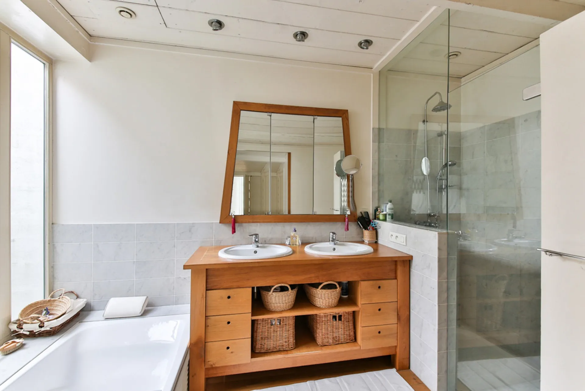 Rénovation de la salle de bain : 7 Signes que vous avez besoin d’une mise à niveau