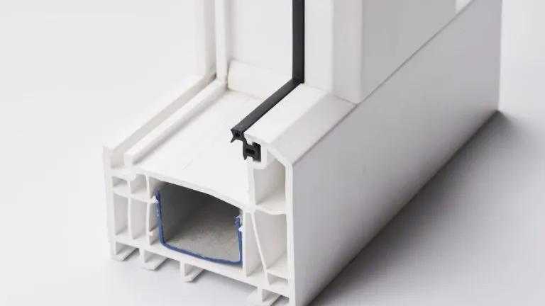 Construction et menuiserie : le rôle clé des profilés PVC dans les bâtiments