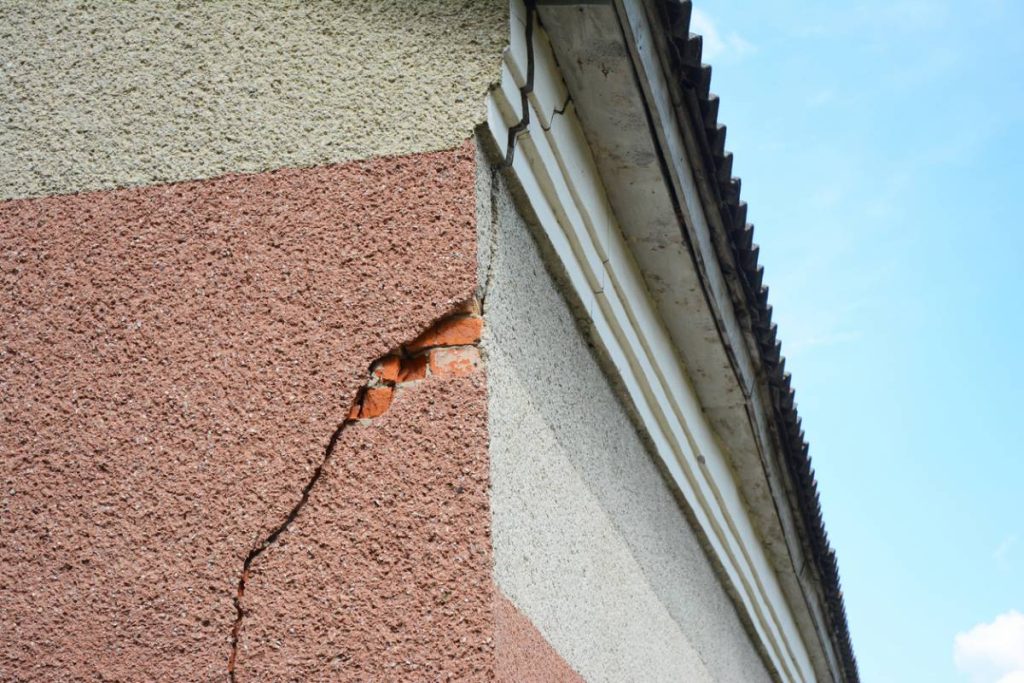 fissures maison consolidation sol