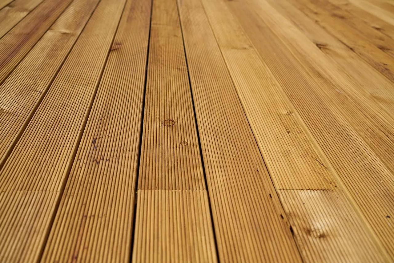 Tendance maison : comment choisir le type de parquet adapté à votre style d’intérieur ?