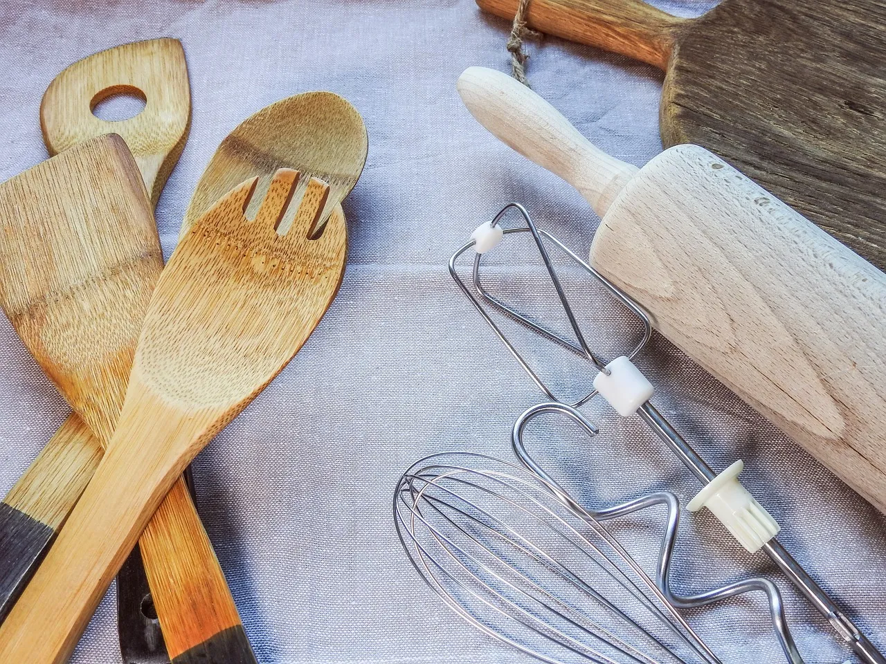 Outils de cuisine essentiels : top des outils indispensables pour une cuisine fonctionnelle