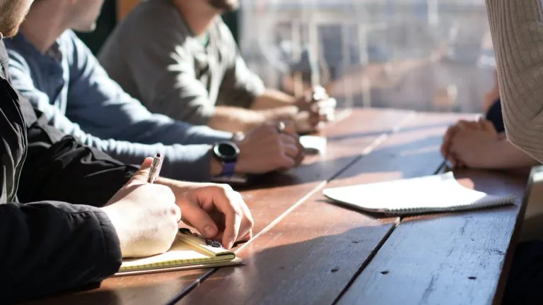 Architecture et techniques spéciales : l’alliance indispensable pour des projets durables.