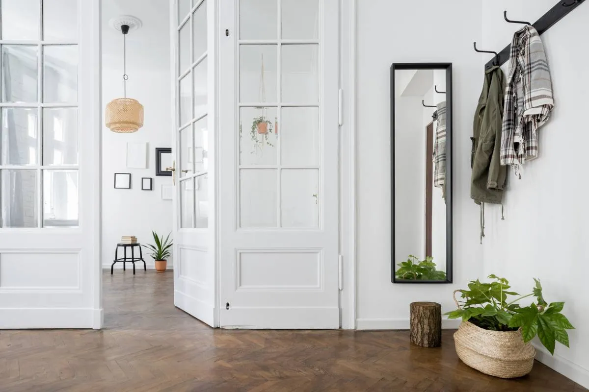 Les portes dans un intérieur : quelles solutions pour gagner de la place ?