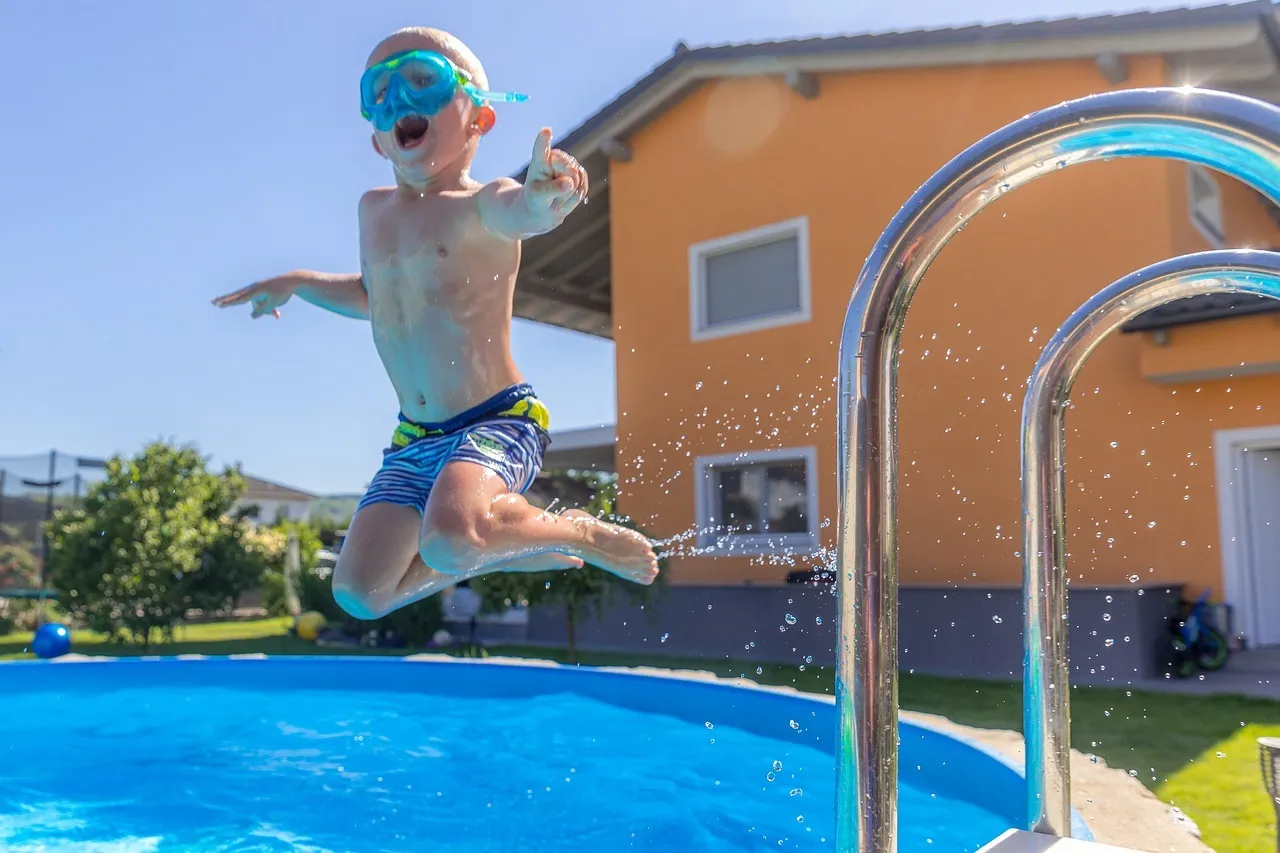 PISCINE OU SPA : ET POURQUOI PAS LES DEUX ?